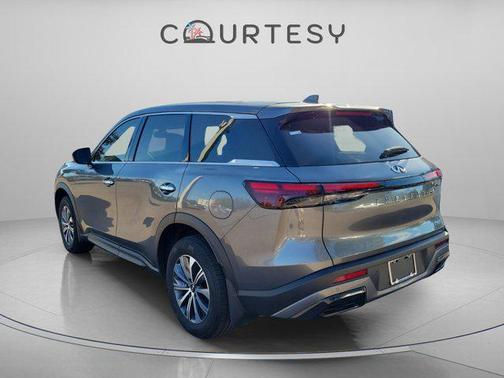 2025 INFINITI QX60 Pure