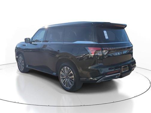 2025 INFINITI QX80 SENSORY AWD