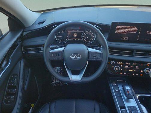 2025 INFINITI QX60 Pure