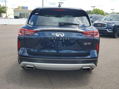 Photo 5 of 34 of 2020 INFINITI QX50 Luxe