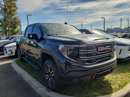 2022 GMC Sierra 1500 AT4