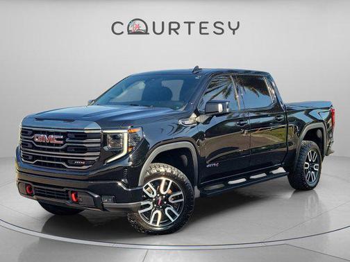 2022 GMC Sierra 1500 AT4