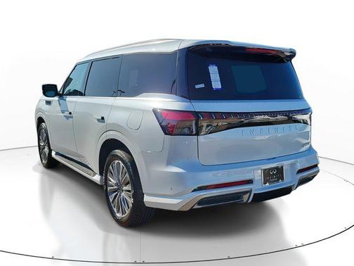 2025 INFINITI QX80 SENSORY AWD