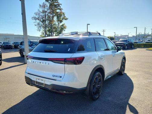 2026 INFINITI QX60 Base