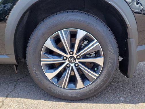 2025 INFINITI QX60 Pure