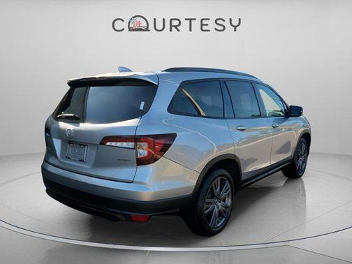 2022 Honda Pilot 2WD Sport