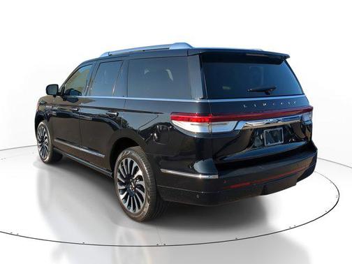2024 Lincoln Navigator Black Label