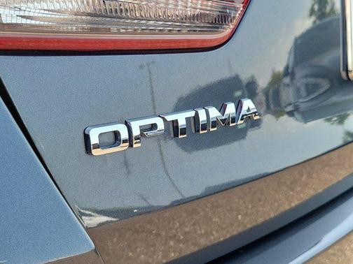 2019 Kia Optima EX