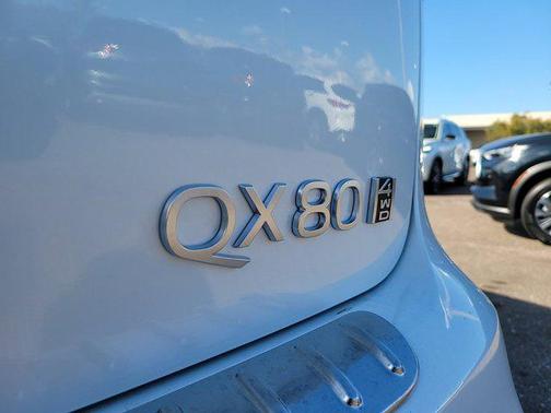 2025 INFINITI QX80 SENSORY AWD