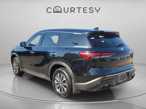 2025 INFINITI QX60 Pure
