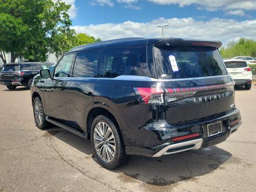 Black Obsidian 2026 INFINITI QX80 Luxe