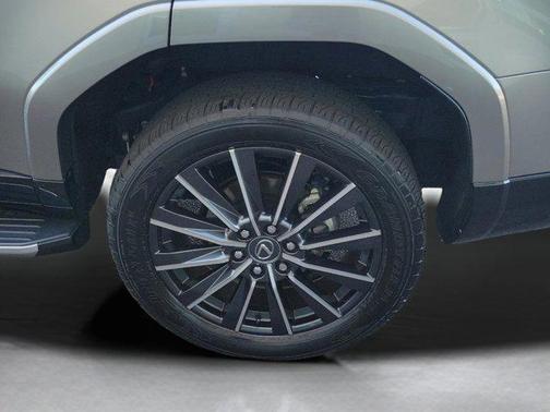 2024 Lexus GX 550 Luxury