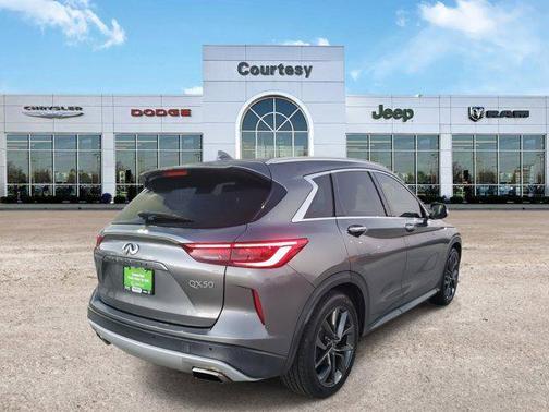 2019 INFINITI QX50 ESSENTIAL