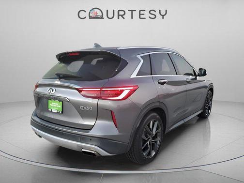 2019 INFINITI QX50 ESSENTIAL