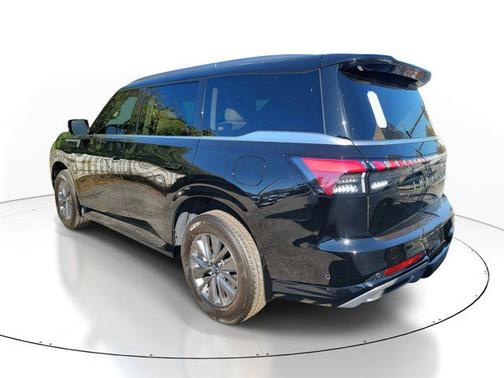 2026 INFINITI QX80 PURE