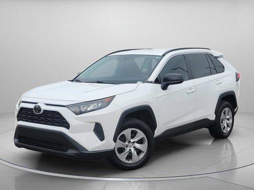 2020 Toyota RAV4 LE