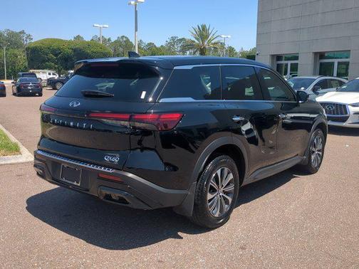 2025 INFINITI QX60 Pure