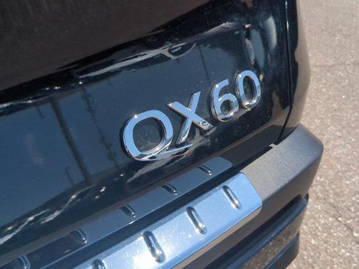 2025 INFINITI QX60 Pure