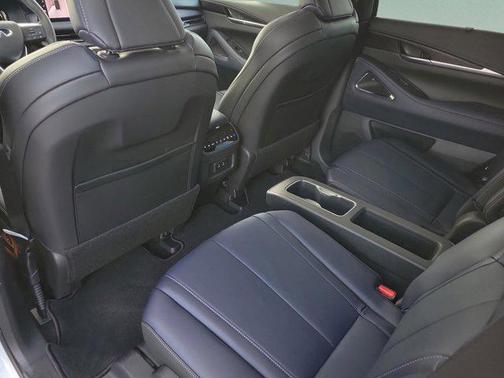 Radiant White 2026 INFINITI QX60 SPORT AWD