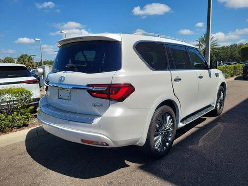 2019 INFINITI QX80 Luxe
