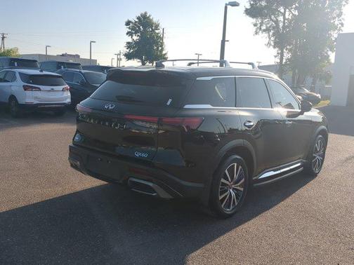 2025 INFINITI QX60 SENSORY