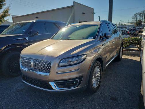 2019 Lincoln Nautilus Standard