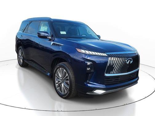 2025 INFINITI QX80 Luxe