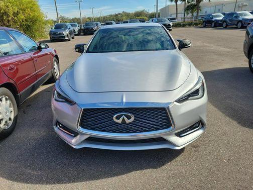 2017 INFINITI Q60 3.0T Premium