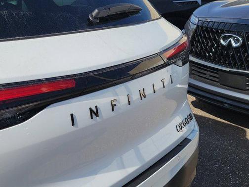 2026 INFINITI QX60 Base