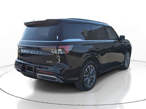 2025 INFINITI QX80 SENSORY AWD