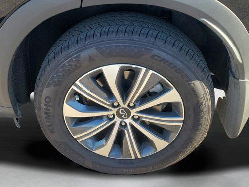 2025 INFINITI QX60 Pure