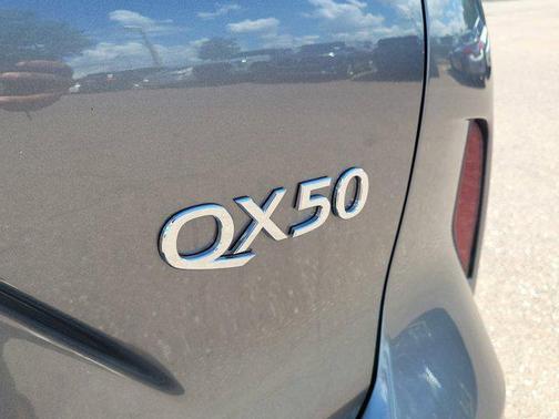 2025 INFINITI QX50 Luxe AWD