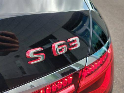 2024 Mercedes-Benz AMG S 63 E 4MATIC