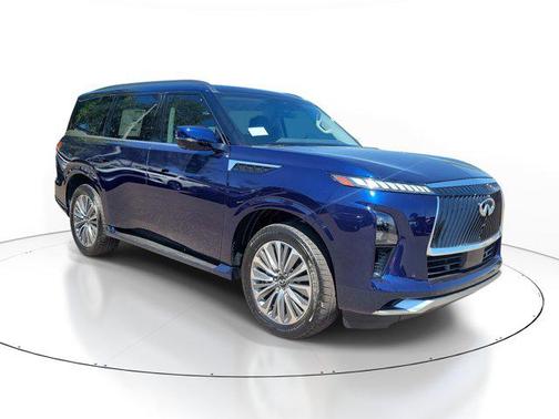2025 INFINITI QX80 Luxe