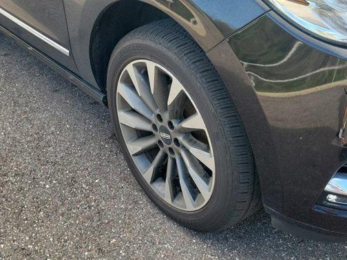 2019 Lincoln Navigator Select