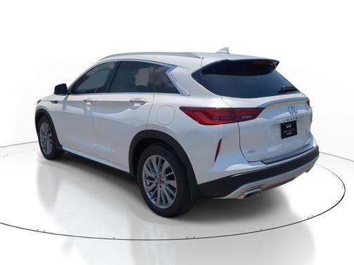 2025 INFINITI QX50 Luxe AWD