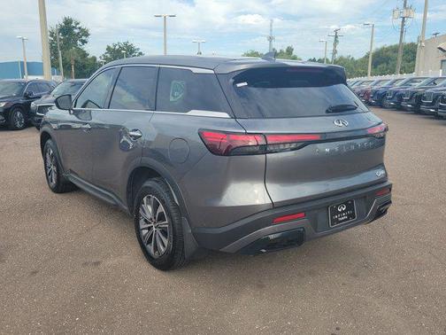 2025 INFINITI QX60 Pure