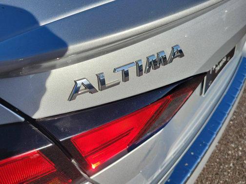 2022 Nissan Altima 2.5 SL