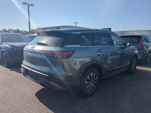 2025 INFINITI QX60 Pure