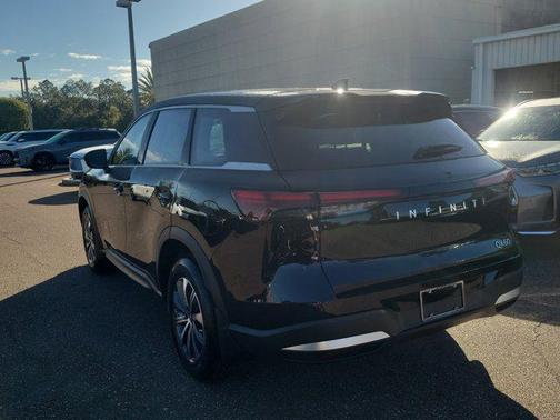 2026 INFINITI QX60 Pure