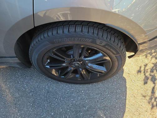 2023 Land Rover Range Rover Velar P340 S R-Dynamic