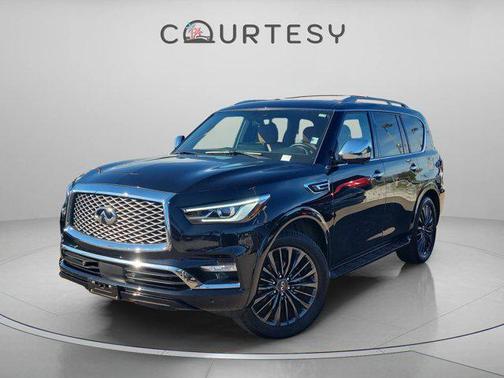 2024 INFINITI QX80 SENSORY AWD