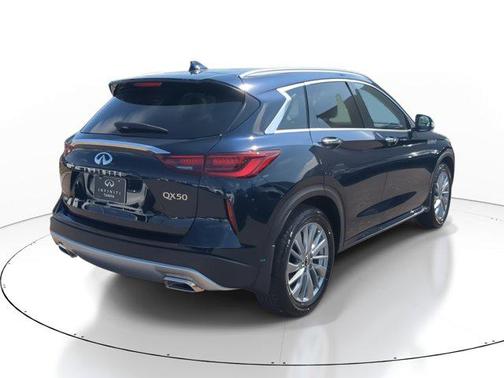 2025 INFINITI QX50 Luxe AWD