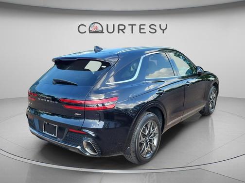 Vik Black 2023 Genesis GV70 2.5T AWD