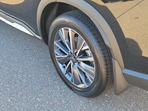 2026 INFINITI QX60 LUXE FWD