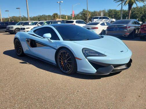 2017 McLaren 570GT Base