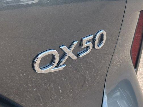 2025 INFINITI QX50 Luxe AWD