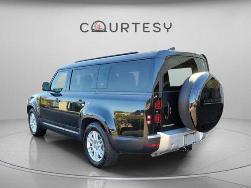 2024 Land Rover Defender 130 P400 S