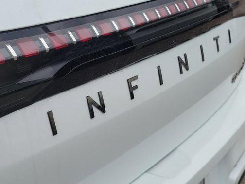 Radiant White 2026 INFINITI QX80 SPORT AWD