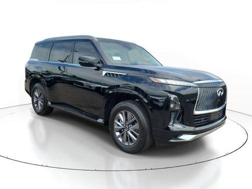 2025 INFINITI QX80 PURE